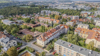 Prodej kancelářských prostor 450 m², Praha 4 - Podolí