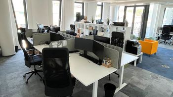 Pronájem kancelářských prostor 315 m², Praha 8 - Karlín