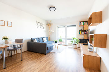 Pronájem bytu 2+kk v osobním vlastnictví 53 m², Chýně