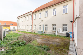 Prodej nájemního domu 834 m², Čáslav
