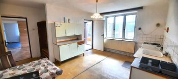Kuchyň - Prodej domu 157 m², Písečné