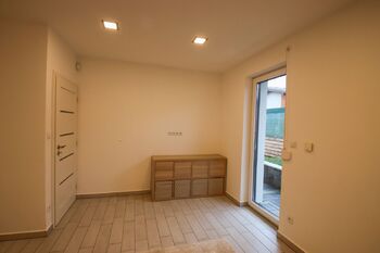 Pronájem domu 80 m², Srubec