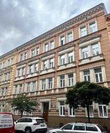 Pronájem bytu 1+1 v osobním vlastnictví 41 m², Brno