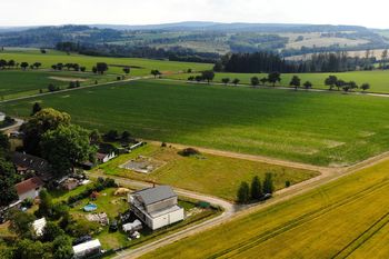 od svero-východu ... - Prodej pozemku 2648 m², Kunemil