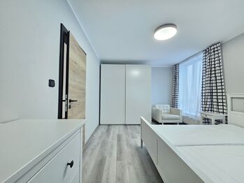 Pronájem bytu 2+kk v osobním vlastnictví 59 m², Praha 10 - Strašnice