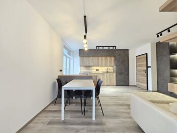 Pronájem bytu 2+kk v osobním vlastnictví 52 m², Praha 10 - Strašnice