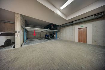 parkování - Pronájem bytu 1+kk v osobním vlastnictví 40 m², Kolín