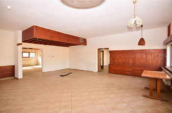 Prodej pozemku 1747 m², Všenory