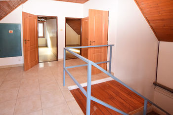 Prodej pozemku 1747 m², Všenory