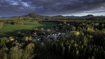 Prodej pozemku 2742 m², Zákupy