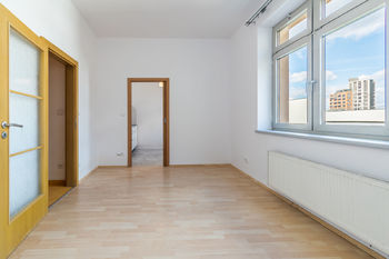 Pronájem bytu 1+1 v osobním vlastnictví 35 m², Praha 9 - Libeň