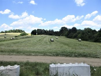 Prodej pozemku 10538 m², Telč