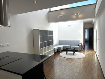 Pronájem bytu 2+kk v osobním vlastnictví 55 m², Praha 4 - Podolí