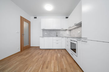 Pronájem bytu 2+kk v osobním vlastnictví 60 m², Praha 9 - Vysočany
