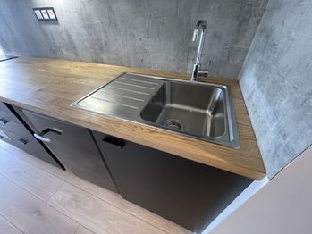 Detail kuchyně - Pronájem bytu 1+kk v osobním vlastnictví 25 m², Strakonice