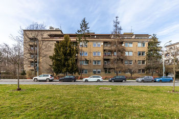 Prodej bytu 2+kk v družstevním vlastnictví 41 m², Praha 6 - Střešovice