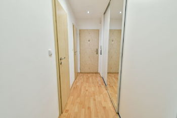 Pronájem bytu 3+kk v osobním vlastnictví 70 m², Hradec Králové