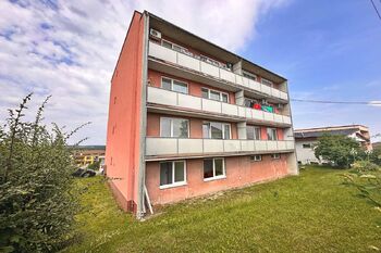 Prodej bytu 1+1 v osobním vlastnictví 40 m², Zbraslav