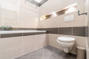 Prodej bytu 2+kk v osobním vlastnictví 50 m², Praha 6 - Břevnov