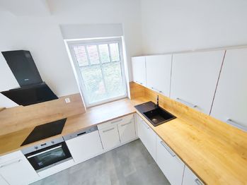 Kuchyň - Pronájem bytu 3+kk v osobním vlastnictví 96 m², Ostrava