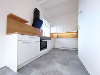 Kuchyň - Pronájem bytu 3+kk v osobním vlastnictví 96 m², Ostrava