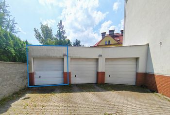 Garaže - Pronájem bytu 3+kk v osobním vlastnictví 96 m², Ostrava