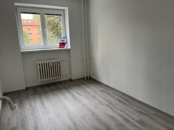 Prodej bytu 2+1 v osobním vlastnictví 54 m², Karlovy Vary