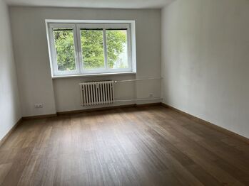 Prodej bytu 3+1 v osobním vlastnictví 73 m², Nová Role