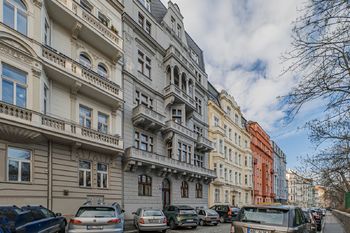 Pronájem bytu 3+1 v osobním vlastnictví 88 m², Praha 2 - Vinohrady