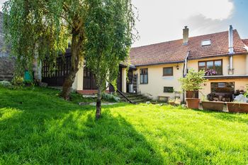 Rodinný dům / chalupa Kuničky - Prodej domu 220 m², Kuničky