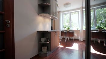 Prodej bytu 1+1 v osobním vlastnictví 37 m², Praha 4 - Podolí