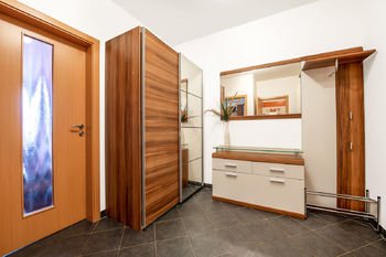 Pronájem bytu 2+kk v osobním vlastnictví 45 m², Praha 9 - Vysočany