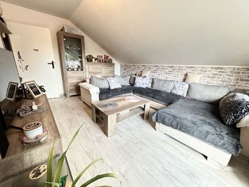 Obývací pokoj 2.NP - Prodej domu 128 m², Roudno