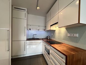 Pronájem bytu 2+kk v osobním vlastnictví 45 m², Praha 5 - Stodůlky