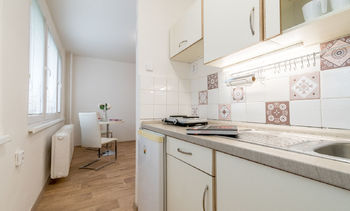 Pronájem bytu 1+kk v osobním vlastnictví 27 m², Hradec Králové