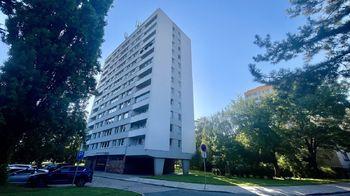 Pronájem bytu 1+kk v osobním vlastnictví 27 m², Hradec Králové