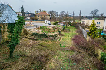 Prodej pozemku 1722 m², Kouřim