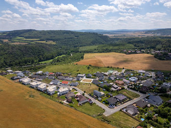 Prodej pozemku 603 m², Králův Dvůr