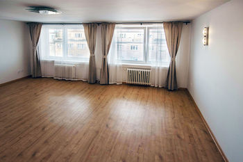 Pronájem bytu 2+kk v osobním vlastnictví 62 m², Praha 4 - Nusle