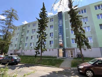 Prodej bytu 3+1 v osobním vlastnictví 65 m², Louny