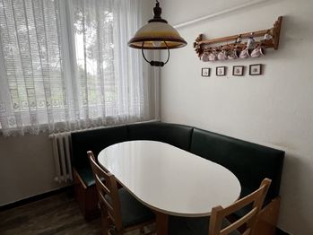 jídelní kout - Prodej bytu 3+1 v osobním vlastnictví 84 m², Vraclav