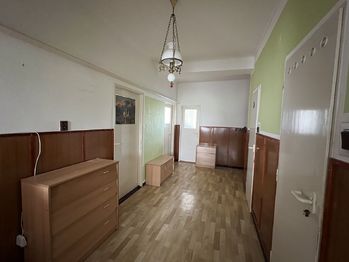 chodba - Prodej bytu 3+1 v osobním vlastnictví 84 m², Vraclav