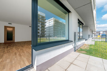 Prodej bytu 1+kk v osobním vlastnictví 44 m², Praha 9 - Vysočany