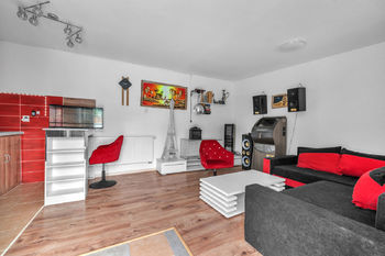 Prodej domu 236 m², Milovice