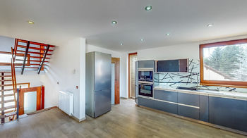 Prodej domu 212 m², Březno