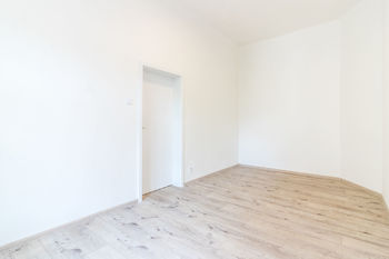 Pronájem bytu 3+1 v osobním vlastnictví 76 m², Praha 3 - Žižkov