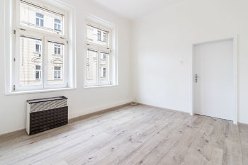 Pronájem bytu 3+1 v osobním vlastnictví 76 m², Praha 3 - Žižkov