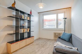 Prodej bytu 3+1 v osobním vlastnictví 69 m², Praha 5 - Hlubočepy