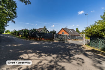 Prodej pozemku 954 m², Zdiby