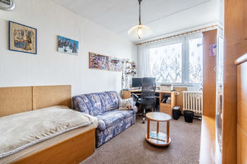 Prodej bytu 3+1 v osobním vlastnictví 66 m², Praha 4 - Kamýk